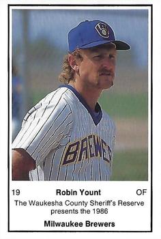 1986 Milwaukee Brewers Police - Waukesha County Sheriff's Reserve #NNO Robin Yount Front