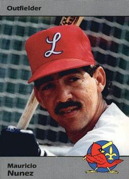 1990 Louisville Redbirds #30 Mauricio Nunez Front