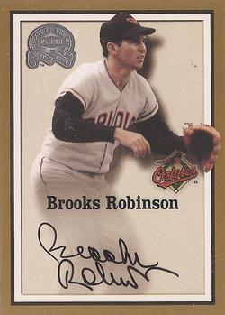 2000 Fleer Greats of the Game - Autographs #NNO Brooks Robinson Front