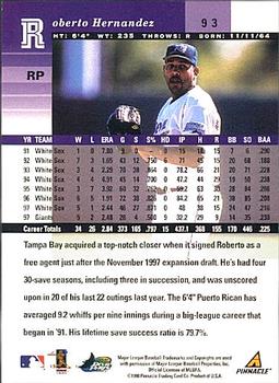 1998 Pinnacle Plus #93 Roberto Hernandez Back