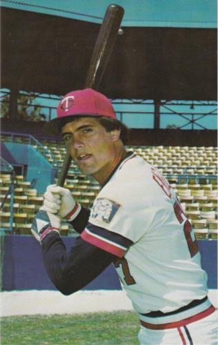 1981 Minnesota Twins Postcards #NNO Dave Engle Front
