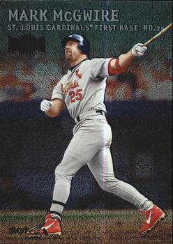 2000 Metal - Emerald #200 Mark McGwire Front