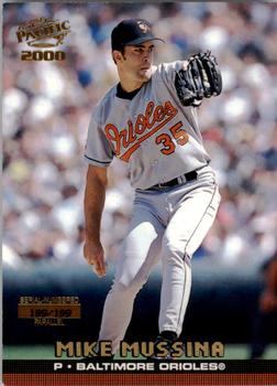 2000 Pacific - Gold #58 Mike Mussina Front