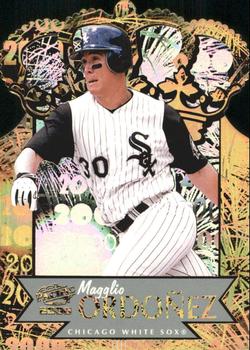 2000 Pacific - Gold Crown Die Cuts #10 Magglio Ordonez  Front