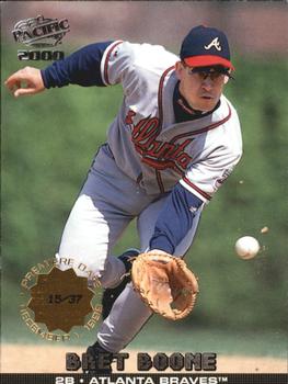 2000 Pacific - Premiere Date #33 Bret Boone  Front