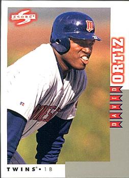 1998 Score Rookie & Traded #RT74 David Ortiz Front