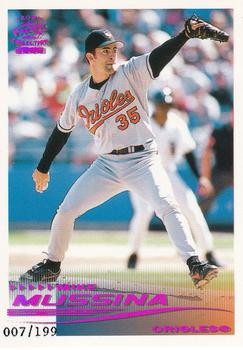 2000 Pacific Crown Collection - Holographic Purple #34 Mike Mussina  Front
