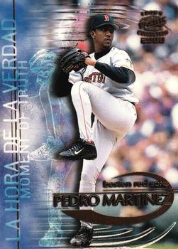 2000 Pacific Crown Collection - Moment of Truth #7 Pedro Martinez  Front