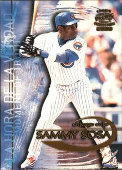 2000 Pacific Crown Collection - Moment of Truth #8 Sammy Sosa  Front