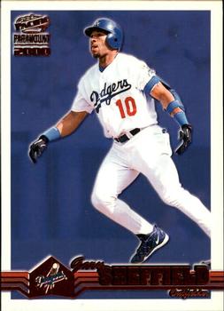 2000 Pacific Paramount - Copper #122 Gary Sheffield  Front