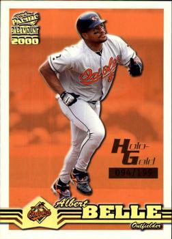 2000 Pacific Paramount - Holo-Gold #29 Albert Belle  Front