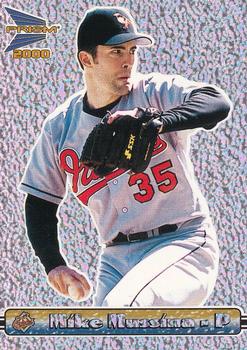 2000 Pacific Prism - Pebbly Dots #18 Mike Mussina  Front