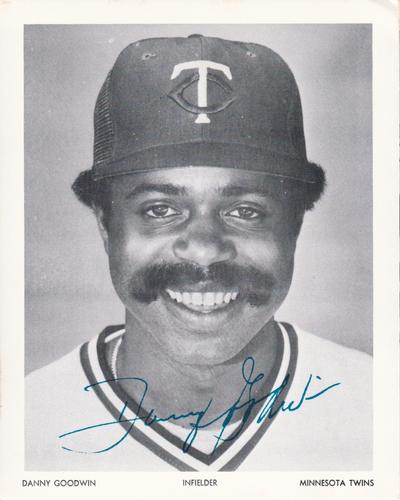 1981 Minnesota Twins Photos 4x5 #NNO Danny Goodwin Front