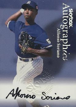 2000 SkyBox - Autographics #NNO Alfonso Soriano  Front