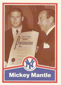 1989 CMC Mickey Mantle Baseball Card Kit #14 Mickey Mantle / Mayor Robert Wagner Front