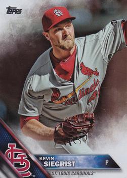 2016 Topps - Rainbow Foil #107 Kevin Siegrist Front