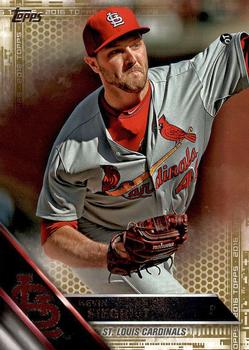 2016 Topps - Gold #107 Kevin Siegrist Front