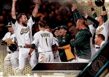 2016 Topps - Gold #198 Oakland Athletics Front