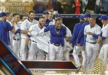 2016 Topps - Gold #332 Toronto Blue Jays Front