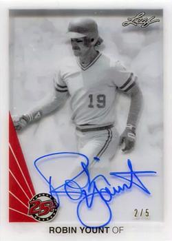 2015 Leaf 25th Baseball - 1990 Leaf 25th Clear Auto Red #RY1 Robin Yount Front