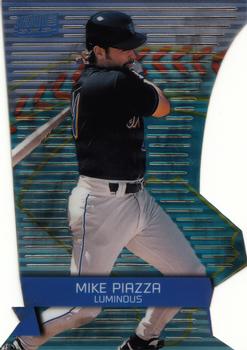 2000 Stadium Club - 3 X 3 Luminous #2A Mike Piazza Front