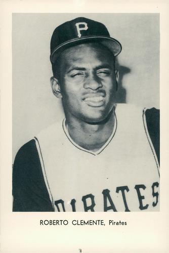 1963 Sports Service Pittsburgh Pirates #NNO Roberto Clemente Front