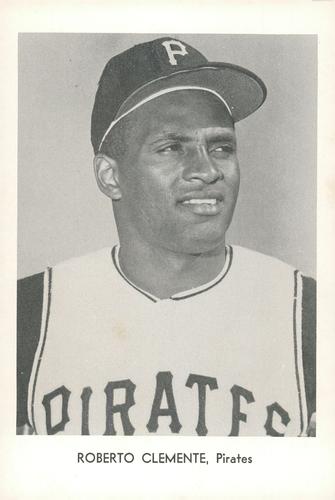 1968 Sports Service Pittsburgh Pirates #NNO Roberto Clemente Front