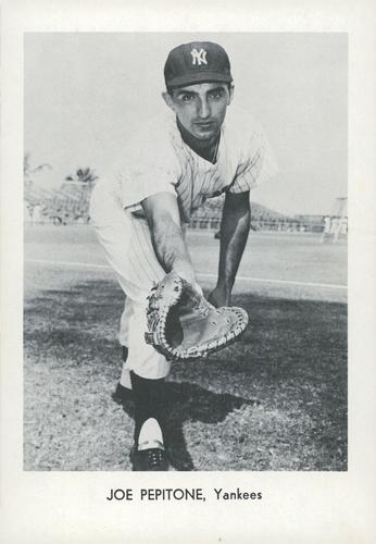 1965 Sports Service New York Yankees Set A #NNO Joe Pepitone Front