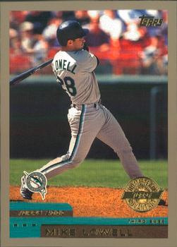 2000 Topps - Home Team Advantage #392 Mike Lowell Front