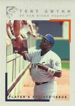 2000 Topps Gallery - Player's Private Issue #42 Tony Gwynn  Front