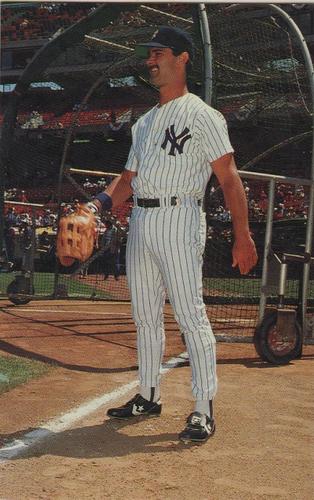 1989 Barry Colla Don Mattingly Postcards #6 Don Mattingly Front