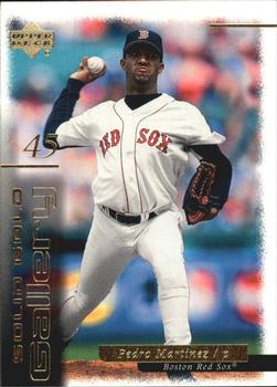 2000 Upper Deck Gold Reserve - Solid Gold Gallery #G9 Pedro Martinez  Front