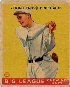 1934 World Wide Gum (V354) #27 Heinie Sand Front