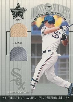 2001 Leaf Rookies & Stars - Dress for Success #DFS22 Magglio Ordonez  Front