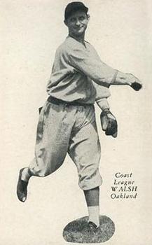 1932 Zee-Nut Pacific Coast League #NNO Ed Walsh Front