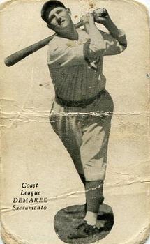 1932 Zee-Nut Pacific Coast League #NNO Frank Demaree Front
