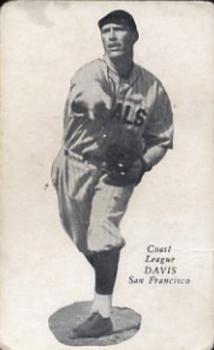 1932 Zee-Nut Pacific Coast League #NNO Curt Davis Front