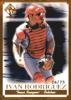 2001 Pacific Private Stock - Gold Portraits #120 Ivan Rodriguez  Front
