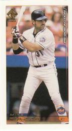 2001 Pacific Private Stock - PS-206 Action #37 Mike Piazza  Front