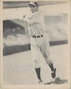 1939 Play Ball #12 Hershel Martin Front