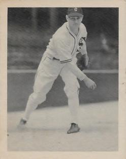 1939 Play Ball #91 John Knott Front