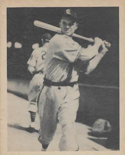1939 Play Ball #109 Myril Hoag Front
