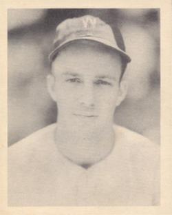 1939 Play Ball #138 George Case Front