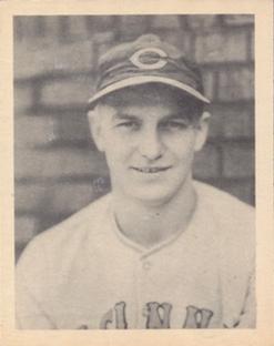 1939 Play Ball #162 Whitey Moore Front