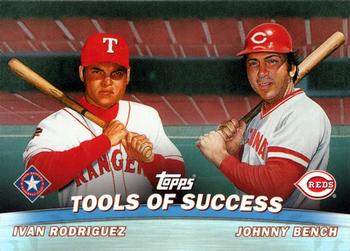 2001 Topps - Combos #TC5 Tools of Success (Ivan Rodriguez / Johnny Bench) Front