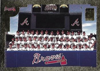 2001 Topps - Gold #754 Atlanta Braves Front