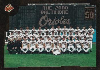 2001 Topps - Gold #755 Baltimore Orioles Front