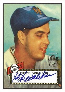 2001 Topps Archives - Autographs #TAA34 Hoyt Wilhelm Front