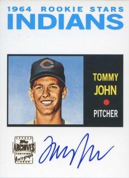 2001 Topps Archives - Autographs #TAA88 Tommy John Front