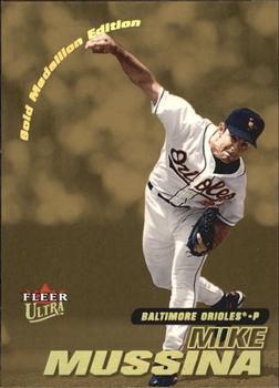2001 Ultra - Gold Medallion #33G Mike Mussina  Front